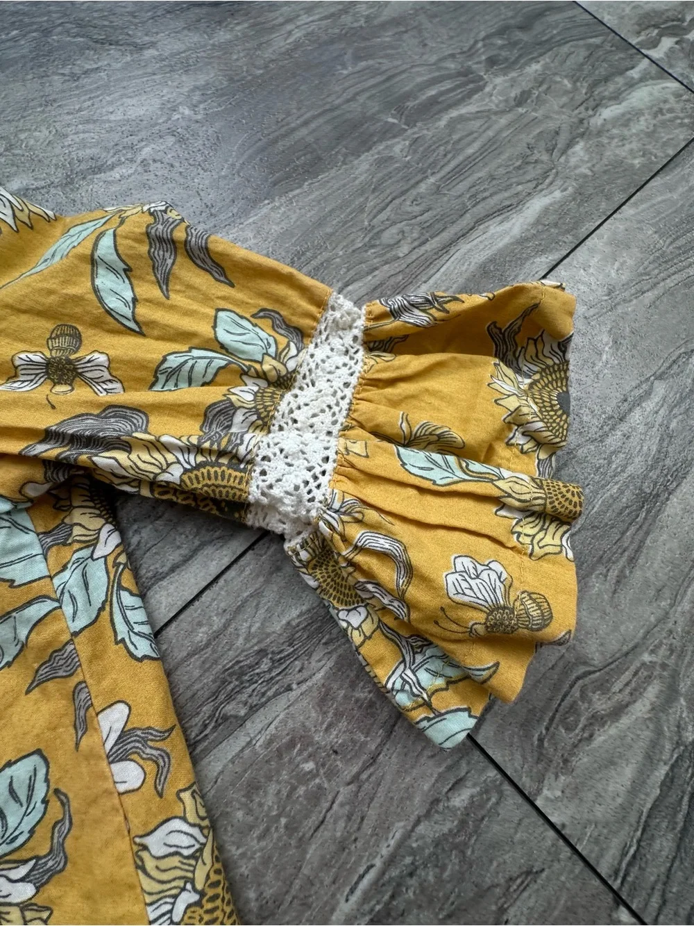Artisan NY Toddler Girls 3T Mustard Sunflower Floral Boho Peasant Top Cotton
